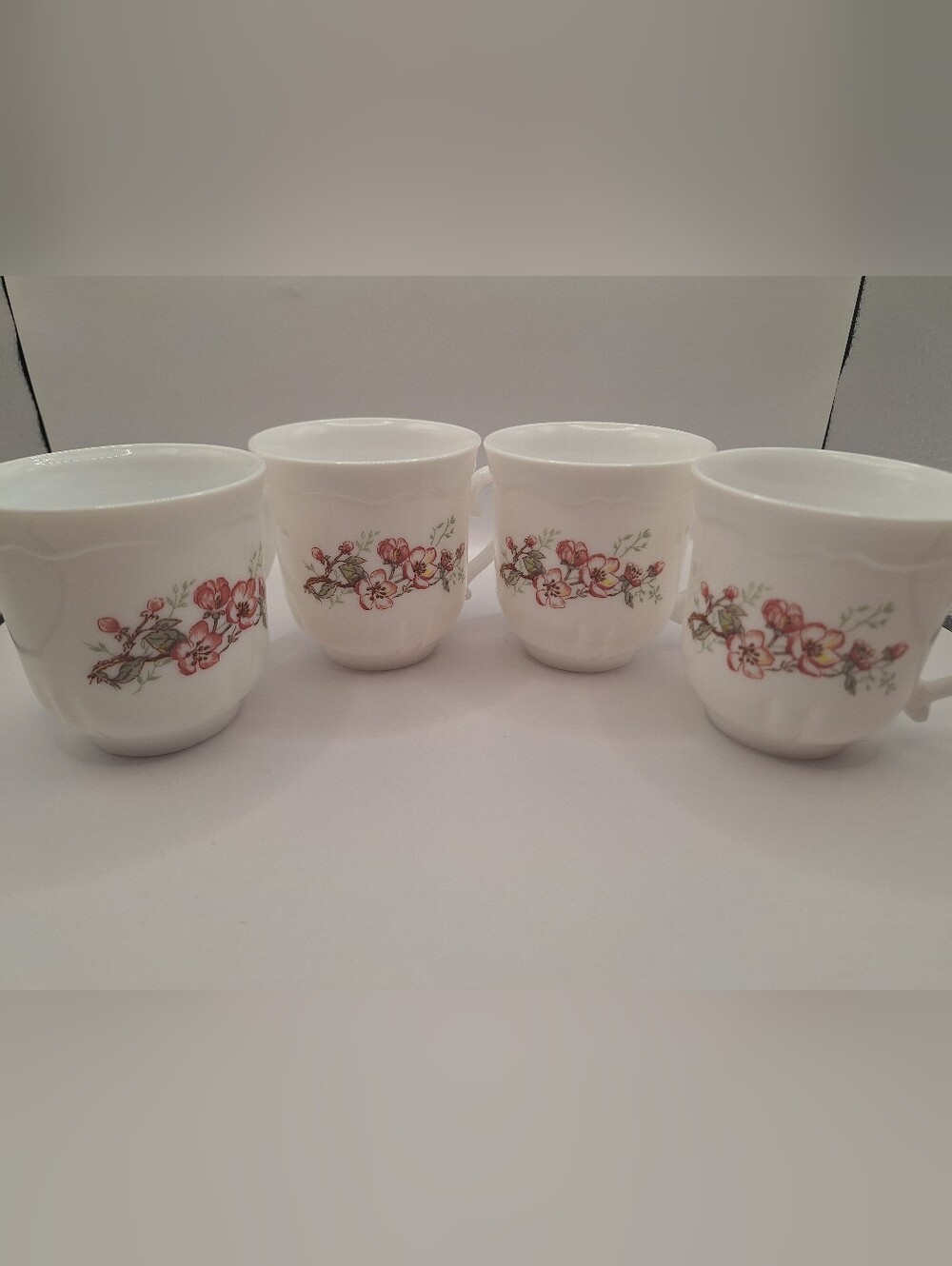 Vintage Arcopal France Floral Milk Glass Coffee Tea Mugs Set of 4 Cottagecore